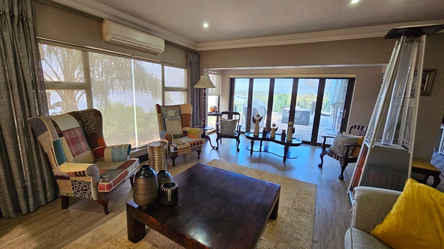 4 Bedroom Property for Sale in Birdwood Estate North West